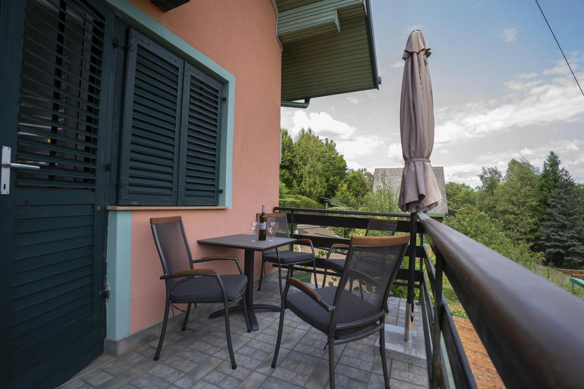 Вилла Kuca Za Odmor Casa Huerta Frketic Selo Экстерьер фото