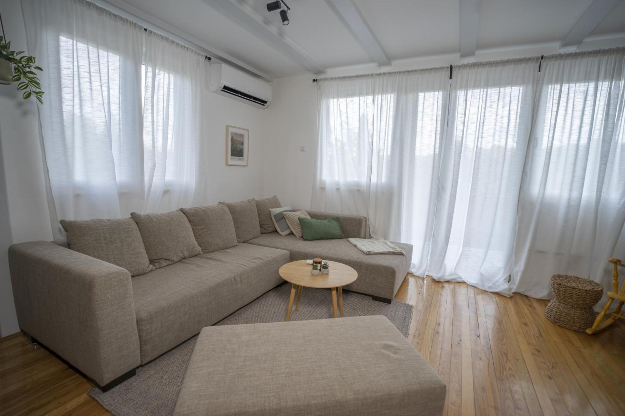 Вилла Kuca Za Odmor Casa Huerta Frketic Selo Экстерьер фото