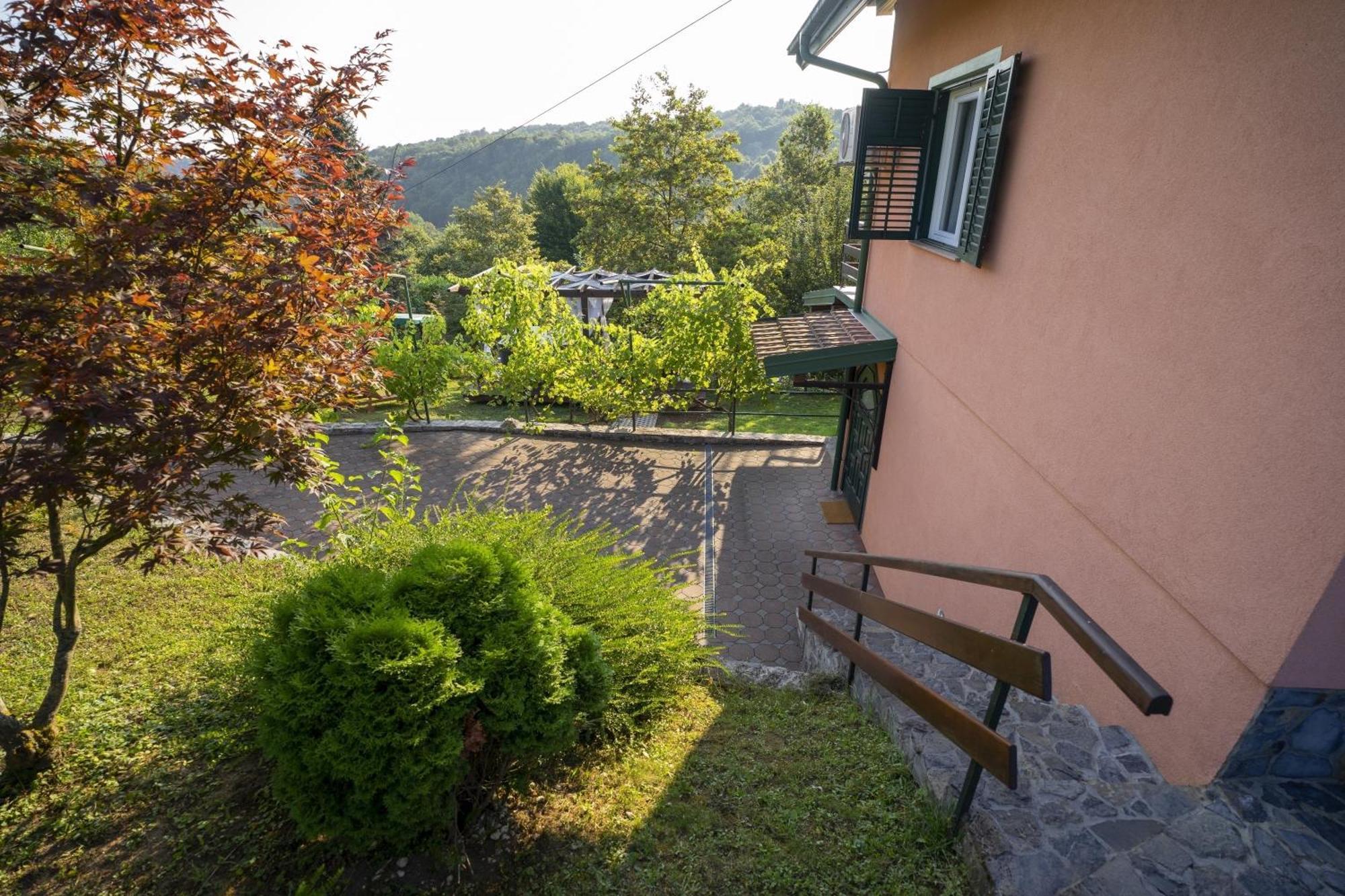 Вилла Kuca Za Odmor Casa Huerta Frketic Selo Экстерьер фото